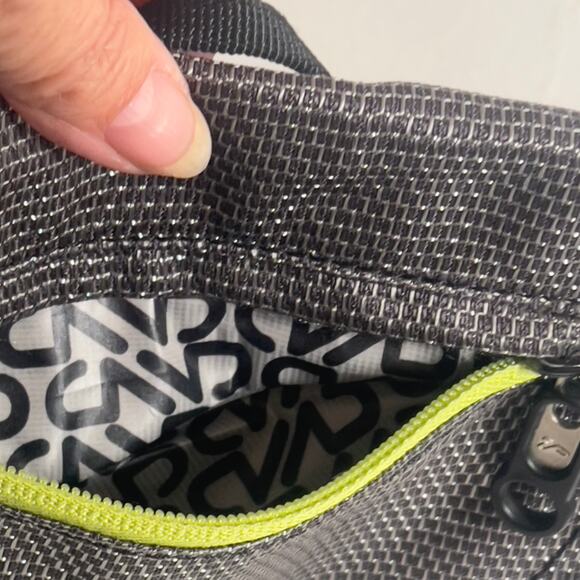 Travelon Antitheft Small Waist Crossbody Tote Bag Gray Charcoal - Picture 3 of 16